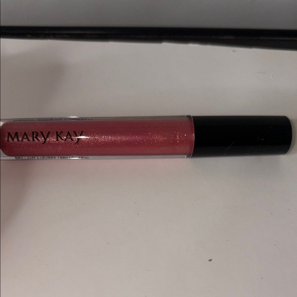 Mary Kay Fancy Nancy Unlimited Lip Gloss - Picture 3 of 5
